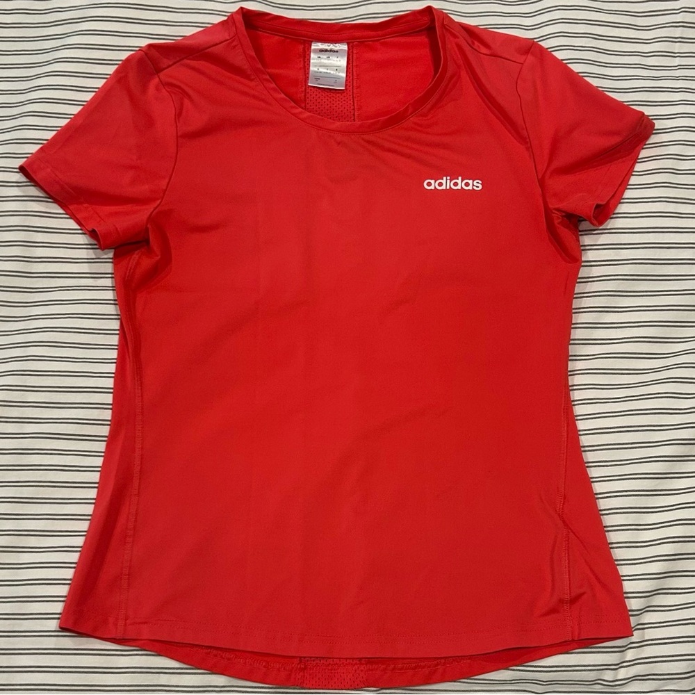 adidas Women's Red Short Sleeve Athletic Tee
